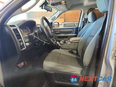 Zdjęcie 7 z 12 samochodu: 2014 RAM 1500 SLT VIN:1C6RR7GT1ES367370 - miniatura