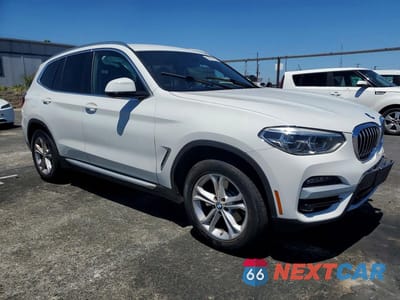 Czwarte zdjęcie samochodu z boku: 2021 BMW X3 SDRIVE30I VIN:5UXTY3C00M9F79951 - miniatura