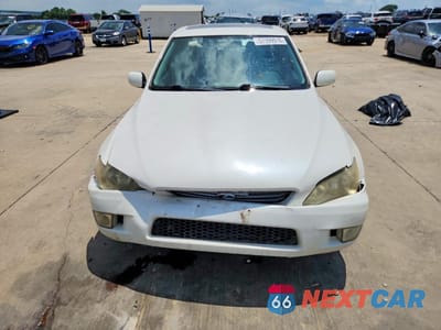 Piąte zdjęcie samochodu w środku: 2001 LEXUS IS 300 VIN:JTHBD182610004157 - miniatura