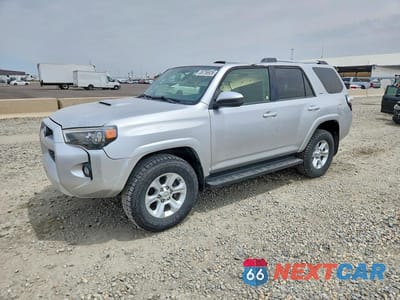 2019 TOYOTA 4RUNNER SR5 JTEBU5JR8K5662952 - główne zdjęcie licytacji z USA - miniatura