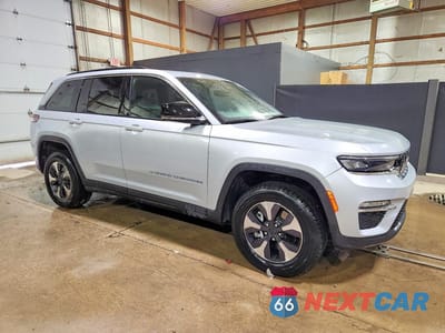 Czwarte zdjęcie samochodu z boku: 2024 JEEP GRAND CHEROKEE LIMITED 4XE VIN:1C4RJYB60RC132269 - miniatura