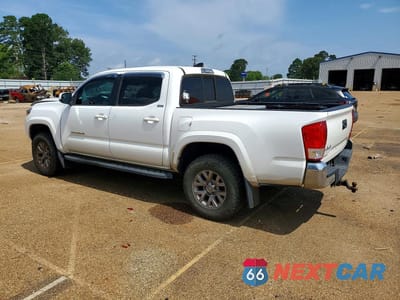 Drugie zdjęcie samochodu z przodu: 2017 TOYOTA TACOMA SR5 V6 VIN:5TFCZ5AN1HX085377 - miniatura