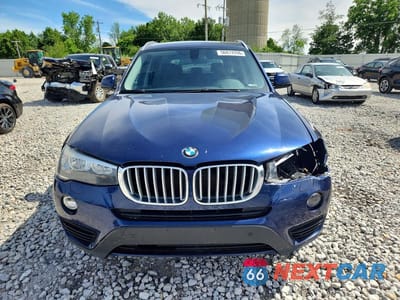 Piąte zdjęcie samochodu w środku: 2017 BMW X3 XDRIVE28I VIN:5UXWX9C51H0D99922 - miniatura