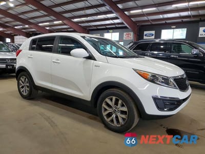 Czwarte zdjęcie samochodu z boku: 2015 KIA SPORTAGE LX VIN:KNDPBCAC9F7782107 - miniatura