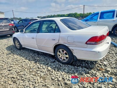 Drugie zdjęcie samochodu z przodu: 2001 HONDA ACCORD EX VIN:JHMCG668X1C021106 - miniatura