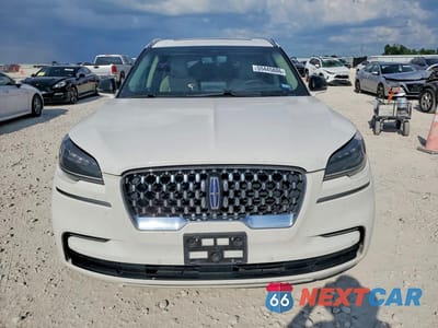Piąte zdjęcie samochodu w środku: 2023 LINCOLN AVIATOR GRAND TOURING VIN:5LMYJ8XY5PNL00133 - miniatura