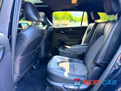 Zdjęcie 13 z 15 samochodu: 2023 TOYOTA HIGHLANDER XSE VIN:5TDKDRBH0PS019871 - miniatura