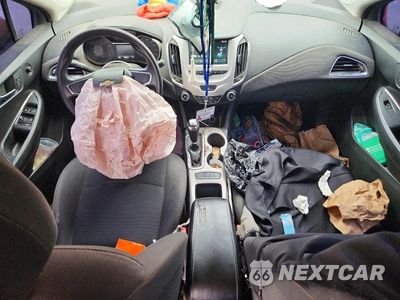 Zdjęcie 8 z 12 samochodu: 2017 CHEVROLET CRUZE LS VIN:1G1BC5SM4H7165638 - miniatura