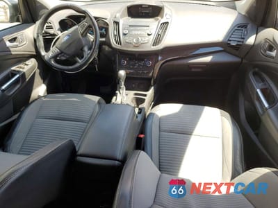 Zdjęcie 8 z 13 samochodu: 2017 FORD ESCAPE SE VIN:1FMCU0G96HUC11497 - miniatura