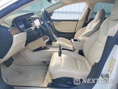 Zdjęcie 7 z 12 samochodu: 2017 TESLA MODEL S VIN:5YJSA1E28HF228847 - miniatura
