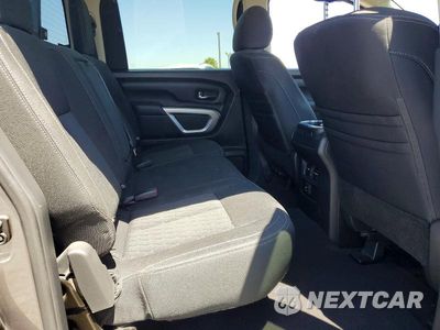 Zdjęcie 10 z 12 samochodu: 2018 NISSAN TITAN SV VIN:1N6AA1E63JN508677 - miniatura