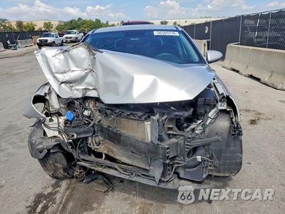 Piąte zdjęcie samochodu w środku: 2018 HYUNDAI ELANTRA GT BASE VIN:KMHH35LE2JU067400 - miniatura
