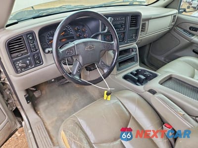 Zdjęcie 8 z 12 samochodu: 2003 CHEVROLET SILVERADO K1500 VIN:2GCEK19T531135129 - miniatura
