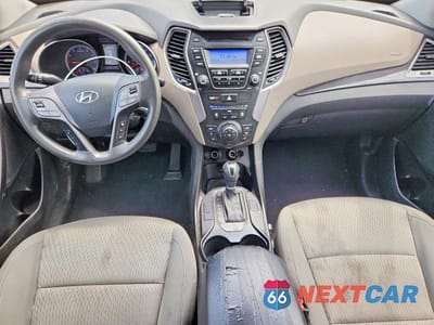 Zdjęcie 8 z 12 samochodu: 2013 HYUNDAI SANTA FE SPORT 2.4L VIN:5XYZT3LB6DG013638 - miniatura