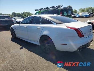 Drugie zdjęcie samochodu z przodu: 2019 JAGUAR XJ R - SPORT VIN:SAJWJ1CD2K8W19572 - miniatura