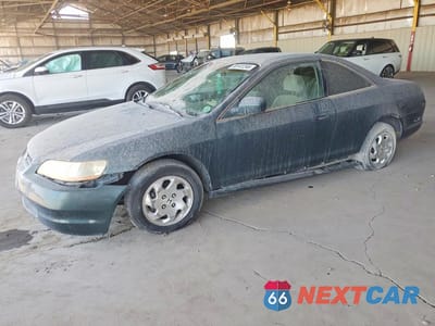 1999 HONDA ACCORD EX 1HGCG315XXA011923 - główne zdjęcie licytacji z USA - miniatura