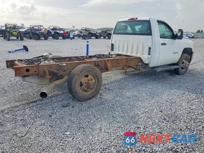 Trzecie zdjęcie samochodu z tyłu: 2013 CHEVROLET SILVERADO C3500 VIN:1GB3CZC88DF181740 - miniatura