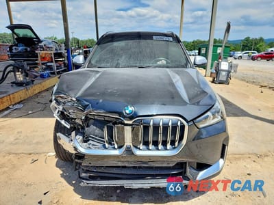 Piąte zdjęcie samochodu w środku: 2024 BMW X1 XDRIVE28I VIN:WBX73EF08R5Y33204 - miniatura