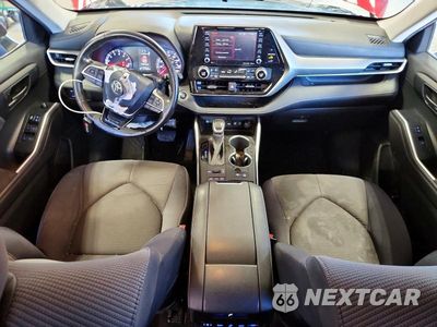 Zdjęcie 8 z 13 samochodu: 2020 TOYOTA HIGHLANDER LE VIN:5TDBZRBH8LS009102 - miniatura