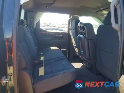 Zdjęcie 10 z 12 samochodu: 2023 CHEVROLET SILVERADO VIN:3GCPDKEK1PG239572 - miniatura