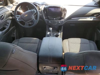 Zdjęcie 8 z 13 samochodu: 2023 CHEVROLET TRAVERSE LT VIN:1GNERGKW1PJ139491 - miniatura