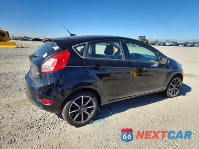 Trzecie zdjęcie samochodu z tyłu: 2017 FORD FIESTA SE VIN:3FADP4EJ6HM161618 - miniatura