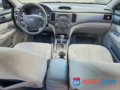 Zdjęcie 8 z 12 samochodu: 2007 KIA OPTIMA LX VIN:KNAGE123875095141 - miniatura