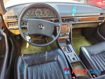 Zdjęcie 8 z 12 samochodu: 1984 MERCEDES-BENZ 300 SD VIN:WDBCB20A1EA035965 - miniatura