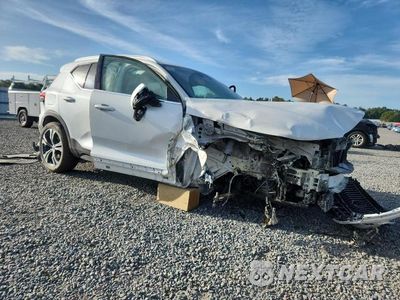 Czwarte zdjęcie samochodu z boku: 2021 VOLVO XC40 T5 INSCRIPTION VIN:YV4162ULXM2551515 - miniatura