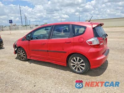 Drugie zdjęcie samochodu z przodu: 2012 HONDA FIT SPORT VIN:JHMGE8H57CC004501 - miniatura