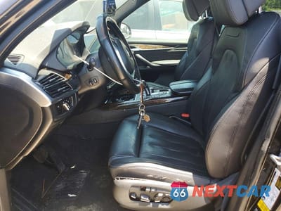 Zdjęcie 7 z 13 samochodu: 2017 BMW X5 XDRIVE35I VIN:5UXKR0C33H0V72288 - miniatura