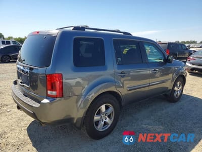 Trzecie zdjęcie samochodu z tyłu: 2011 HONDA PILOT EXLN VIN:5FNYF4H72BB014948 - miniatura
