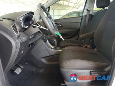 Zdjęcie 7 z 12 samochodu: 2017 CHEVROLET TRAX LS VIN:3GNCJKSBXHL234334 - miniatura