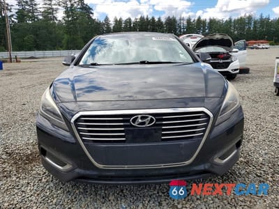 Piąte zdjęcie samochodu w środku: 2016 HYUNDAI SONATA HYBRID LIMITED VIN:KMHE34L18GA009540 - miniatura