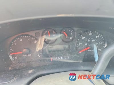 Zdjęcie 9 z 12 samochodu: 2006 FORD TAURUS SE VIN:1FAFP53U96A235071 - miniatura