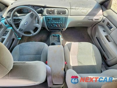 Zdjęcie 8 z 12 samochodu: 2000 FORD TAURUS SE VIN:1FAFP53U5YG259500 - miniatura