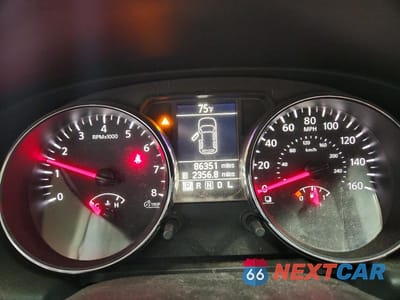 Zdjęcie 9 z 13 samochodu: 2015 NISSAN ROGUE SELECT S VIN:JN8AS5MT4FW671214 - miniatura