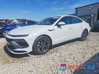 2025 HYUNDAI SONATA SEL KMHL64JA1SA441879 - główne zdjęcie licytacji z USA - miniatura