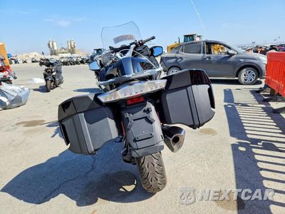 Czwarte zdjęcie samochodu z boku: 2024 BMW R 1250 RT VIN:WB10L0302R6K46204 - miniatura