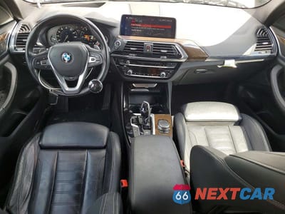 Zdjęcie 8 z 13 samochodu: 2019 BMW X3 XDRIVE30I VIN:5UXTR9C53KLP77352 - miniatura