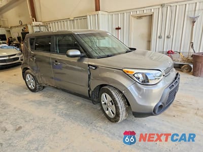 Czwarte zdjęcie samochodu z boku: 2015 KIA SOUL BASE VIN:KNDJN2A22F7182883 - miniatura