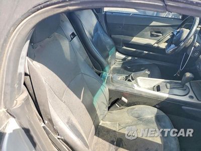 Zdjęcie 10 z 12 samochodu: 2003 BMW Z4 2.5 VIN:4USBT33413LS46942 - miniatura
