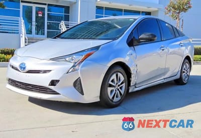Drugie zdjęcie samochodu z przodu: 2018 TOYOTA PRIUS THREE VIN:JTDKARFU0J3067881 - miniatura