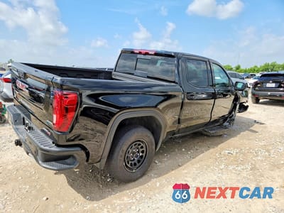 Trzecie zdjęcie samochodu z tyłu: 2026 GMC SIERRA 1500 AT4 CREW VIN:3GTUUEE87TG209544 - miniatura