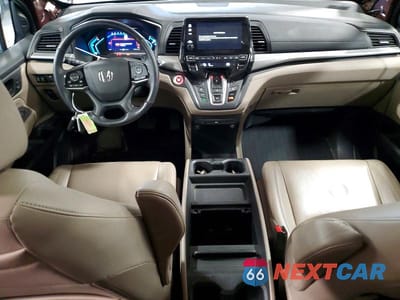 Zdjęcie 8 z 14 samochodu: 2018 HONDA ODYSSEY TOURING VIN:5FNRL6H86JB000177 - miniatura