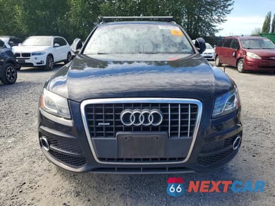 Piąte zdjęcie samochodu w środku: 2010 AUDI Q5 PRESTIGE VIN:WA1WKAFP1AA020701 - miniatura