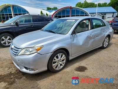2011 TOYOTA AVALON BASE 4T1BK3DBXBU408996 - główne zdjęcie licytacji z USA - miniatura