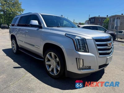 Czwarte zdjęcie samochodu z boku: 2020 CADILLAC ESCALADE LUXURY VIN:1GYS4BKJ6LR156326 - miniatura