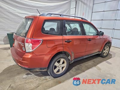 Trzecie zdjęcie samochodu z tyłu: 2010 SUBARU FORESTER XS VIN:JF2SH6BCXAG799758 - miniatura