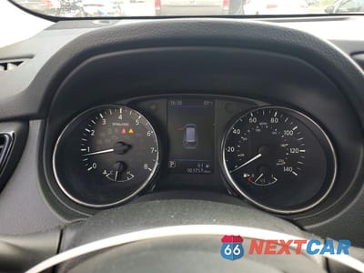 Zdjęcie 9 z 13 samochodu: 2018 NISSAN ROGUE S VIN:KNMAT2MV7JP588405 - miniatura